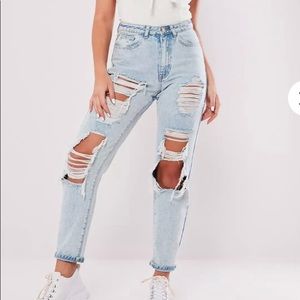 MISSGUIDED riot vintage mom jeans